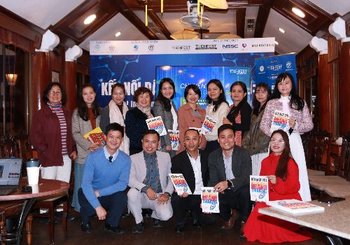 TOẠ ĐÀM: XÂY DỰNG THƯƠNG HIỆU & XỬ LÝ KHỦNG HOẢNG TRUYỀN THÔNG TRONG KỶ NGUYÊN SỐ